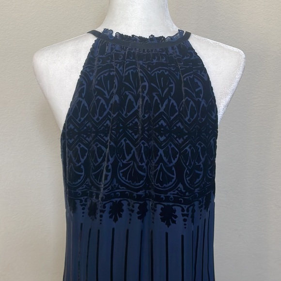Max Studio Navy dress - Picture 7 of 10